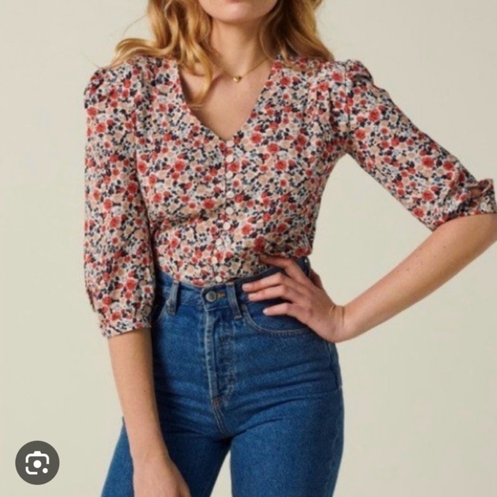 Rouge! Pink and Red Puff Sleeve Blouse
